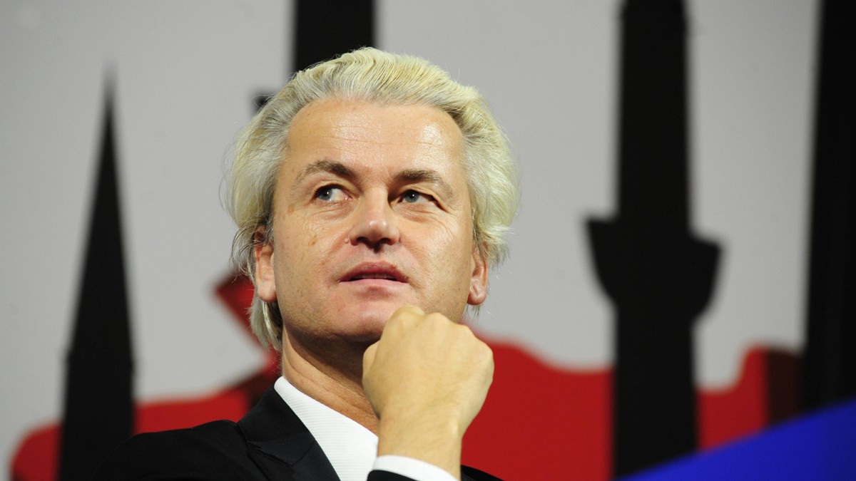 İslam karşıtı Geert Wilders'a bir şok daha!