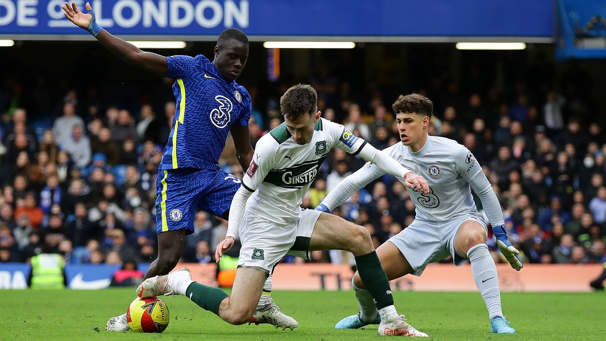Beşiktaş, Chelsea'nin Fransız stoperi için harekete geçti