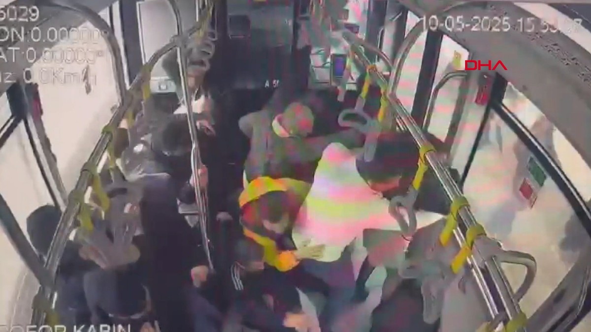 Metrobüs kazasının araç içi görüntüleri ortaya çıktı