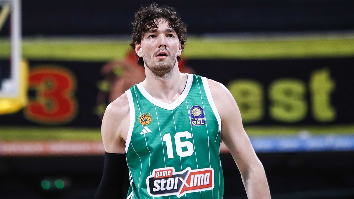 Cedi Osman'ın 19 Mayıs paylaşımı Yunanistan'ı karıştırdı