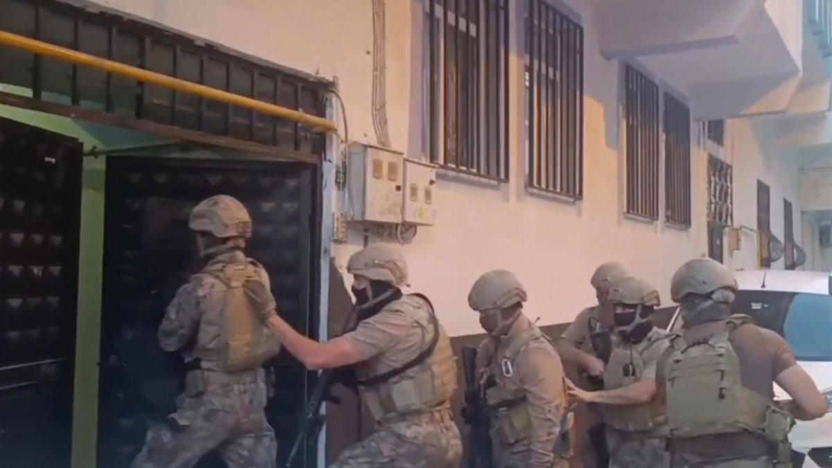 Şanlıurfa’da DEAŞ operasyonunda 2 tutuklama