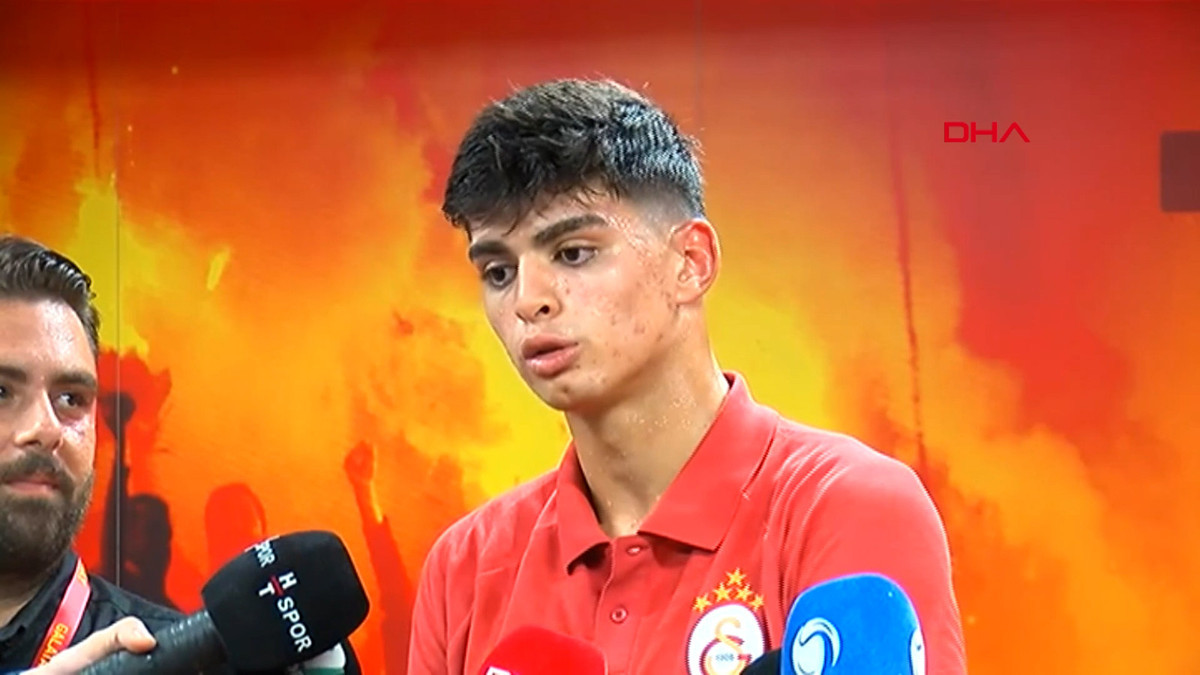 "Takımdaki oyuncularla oyun konsollarında oynuyordum"