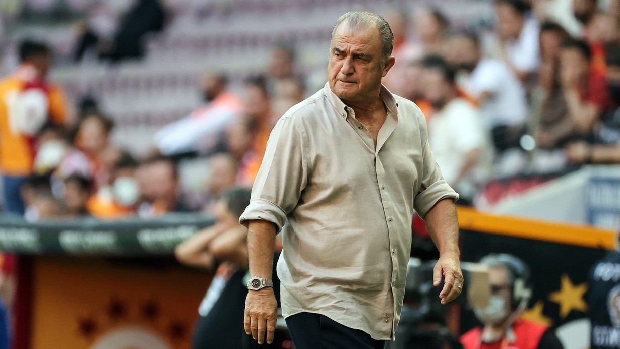 Fatih Terim, Burak Elmas'ın Barcelona maçı davetine olumsuz yanıt verdi