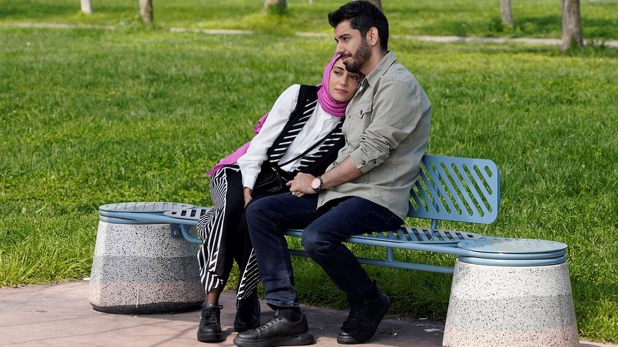 Kızılcık Şerbeti 25. Bölüm İzle Full SHOW TV Kızılcık Şerbeti yeni bölüm tek parça izle! Kızılcık Şerbeti son bölüm izle