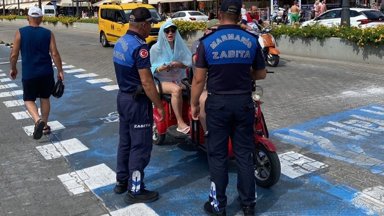 Denetimler sıklaştırıldı! Marmaris'te kurallara uymayanlara ceza yağdı