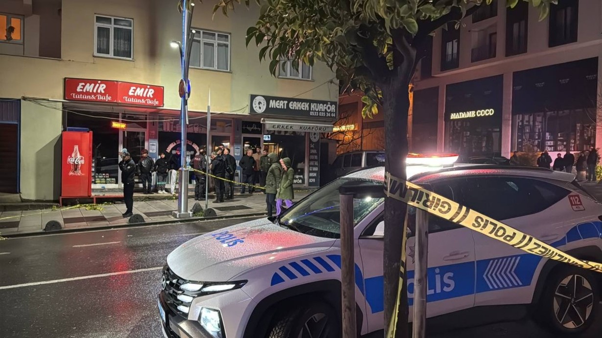 Kocaeli'de bir kadın, eşini tabancayla katletti