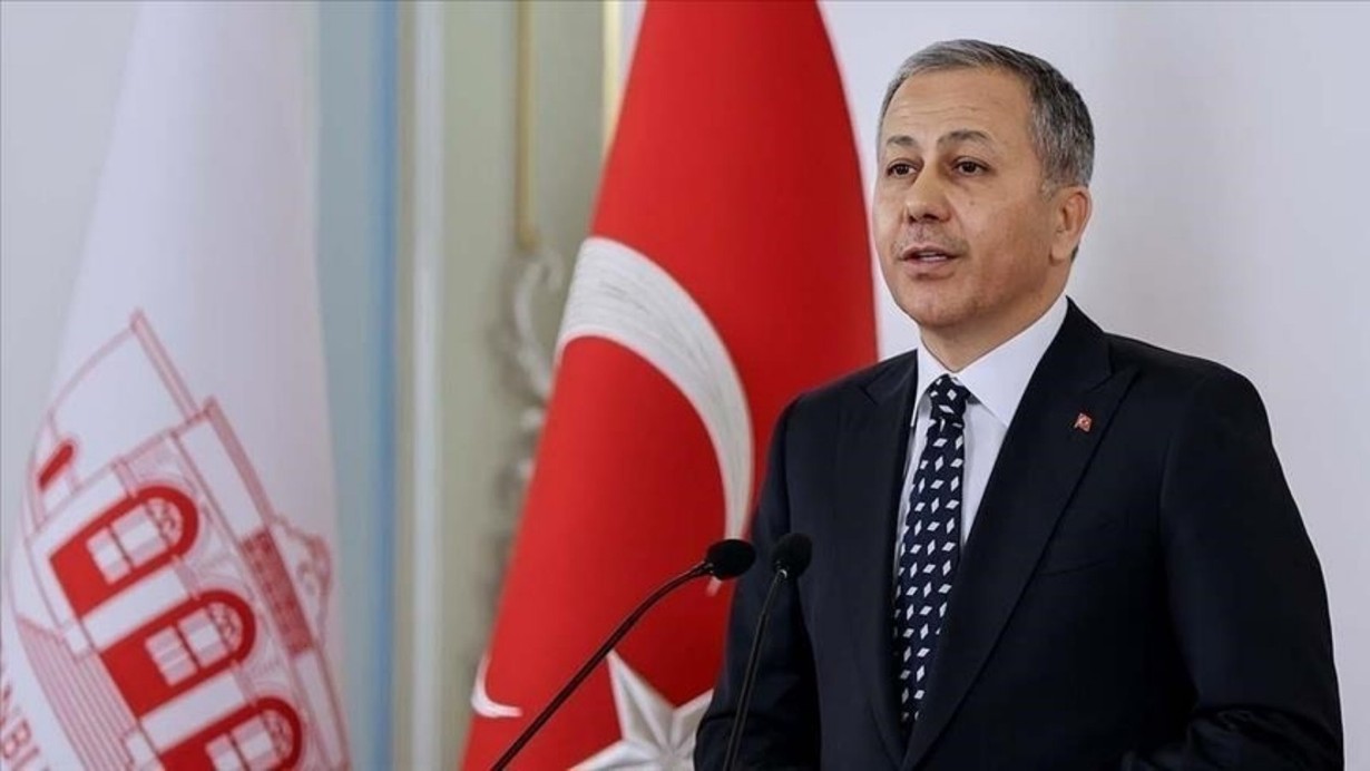İçişleri Bakanı Yerlikaya: Kahraman polislerimizle iftihar ediyorum
