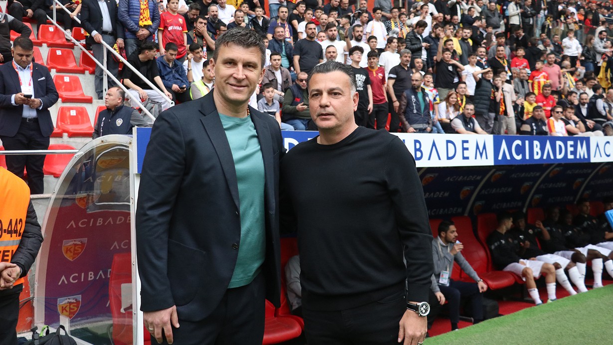 Kayserispor Teknik Direktörü Sergej Jakirovic: "Bizim üzerimizdeki rakiplerimizi de yakaladık"