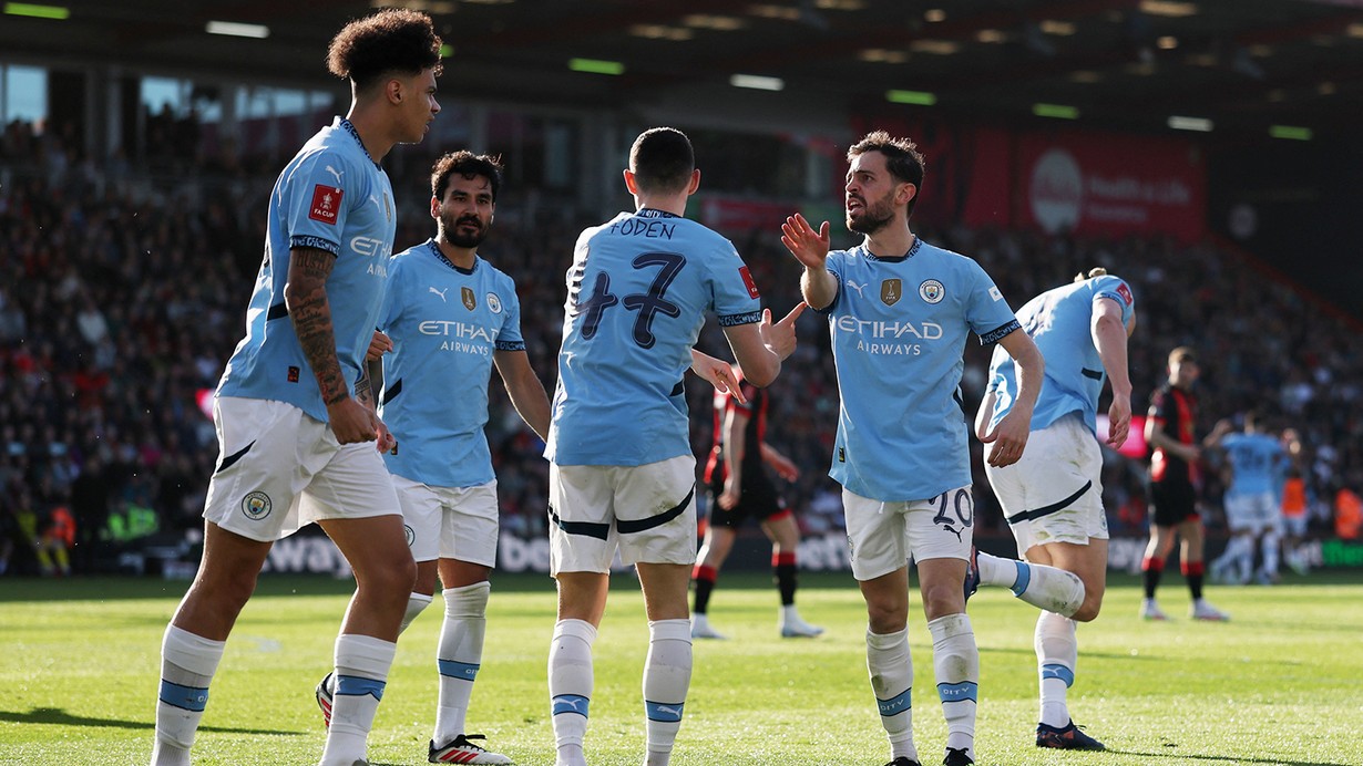 Manchester City, FA Cup'ta yarı finale yükseldi
