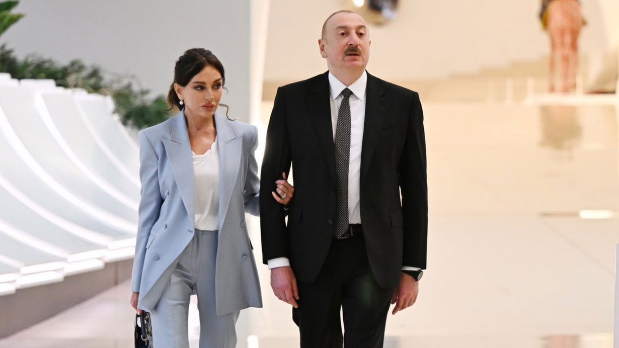 Azerbaycan Cumhurbaşkanı İlham Aliyev ve eşi Antalya'da