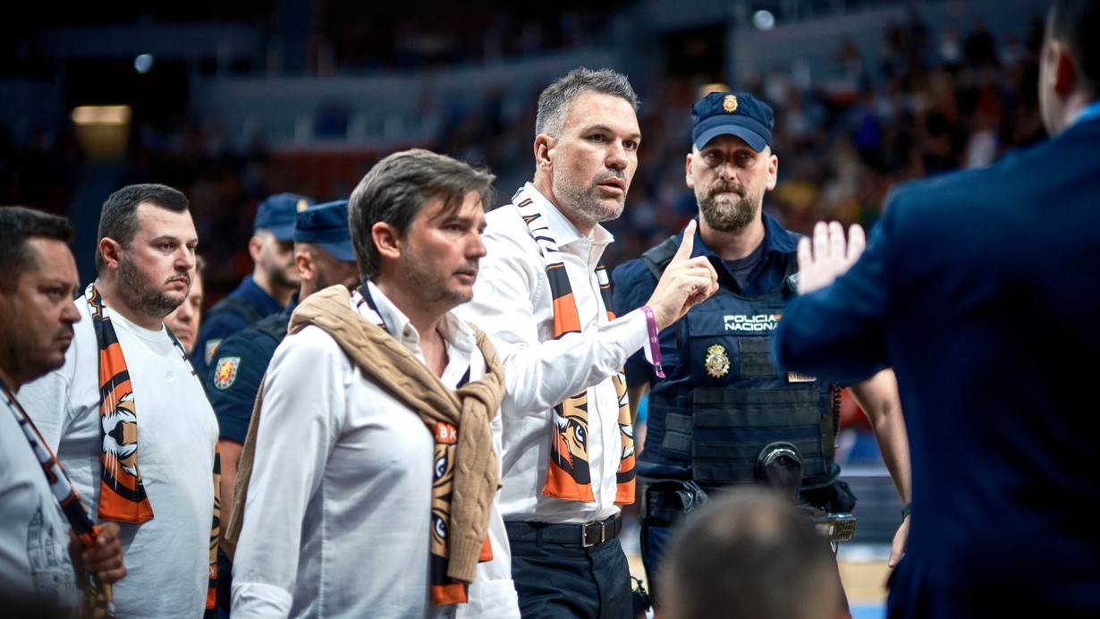 'Polise tokat attığı' iddiasıyla İspanya'da gözaltına alınan ÇBK Mersin Basketbol Başkanı kefaletle serbest bırakıldı