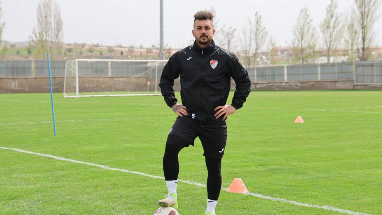 Elazığspor'un yıldız oyuncusu Beykan Şimşek, Liverpoollu Salah ile asist krallığında dünyada ilk 5'te