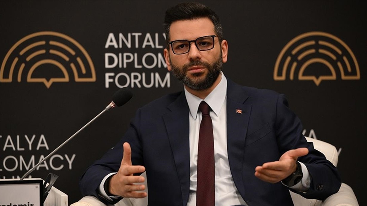 Cumhurbaşkanlığı İletişim Başkan Yardımcısı Doç. Dr. Özdemir: İletişim alanı, ulusal güvenliği bizatihi ilgilendirir