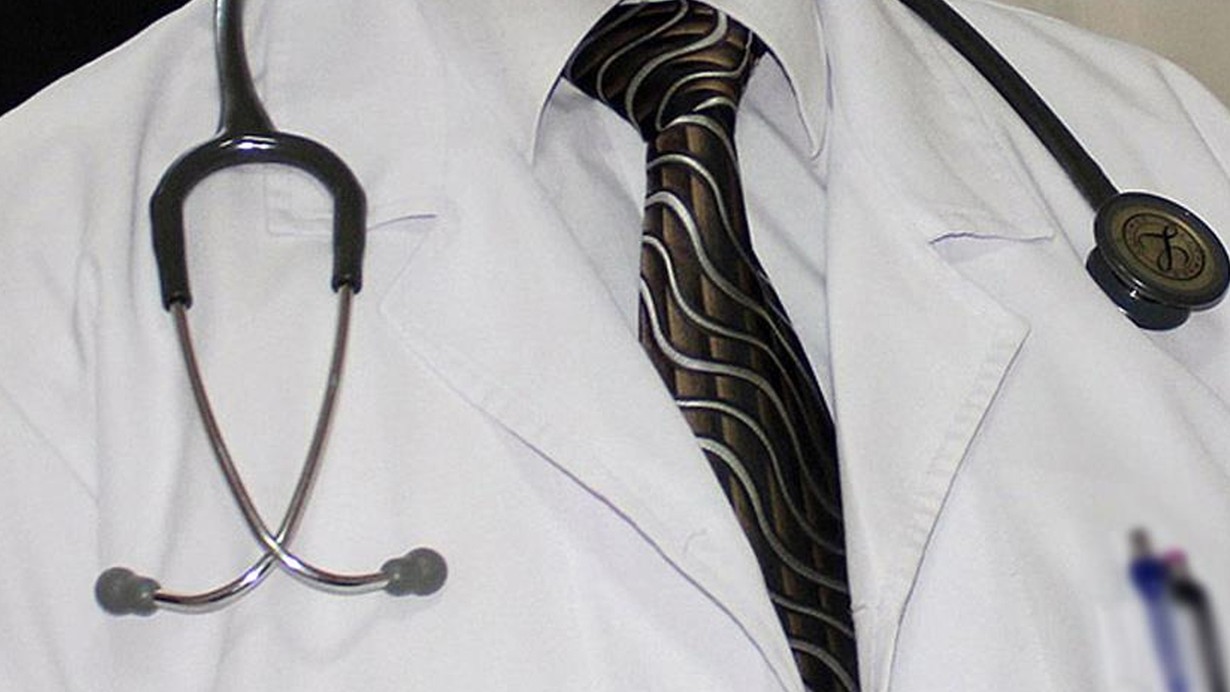 Kadın hastalar hakkında yazışan doktorlar serbest bırakıldı