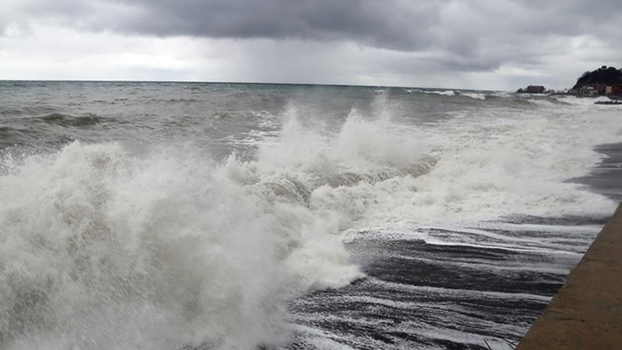 Meteoroloji'den Doğu Akdeniz'in batısı için fırtına uyarısı