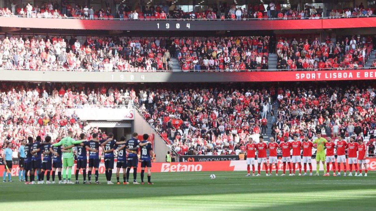 Orkun Kökçü daha ne yapsın! Benfica liderliği devretti