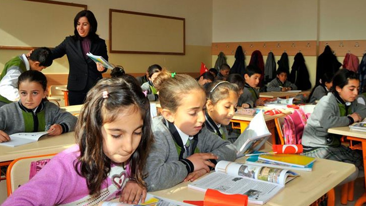 Erzurum'da 14 Nisan Pazartesi okullar tatil mi?