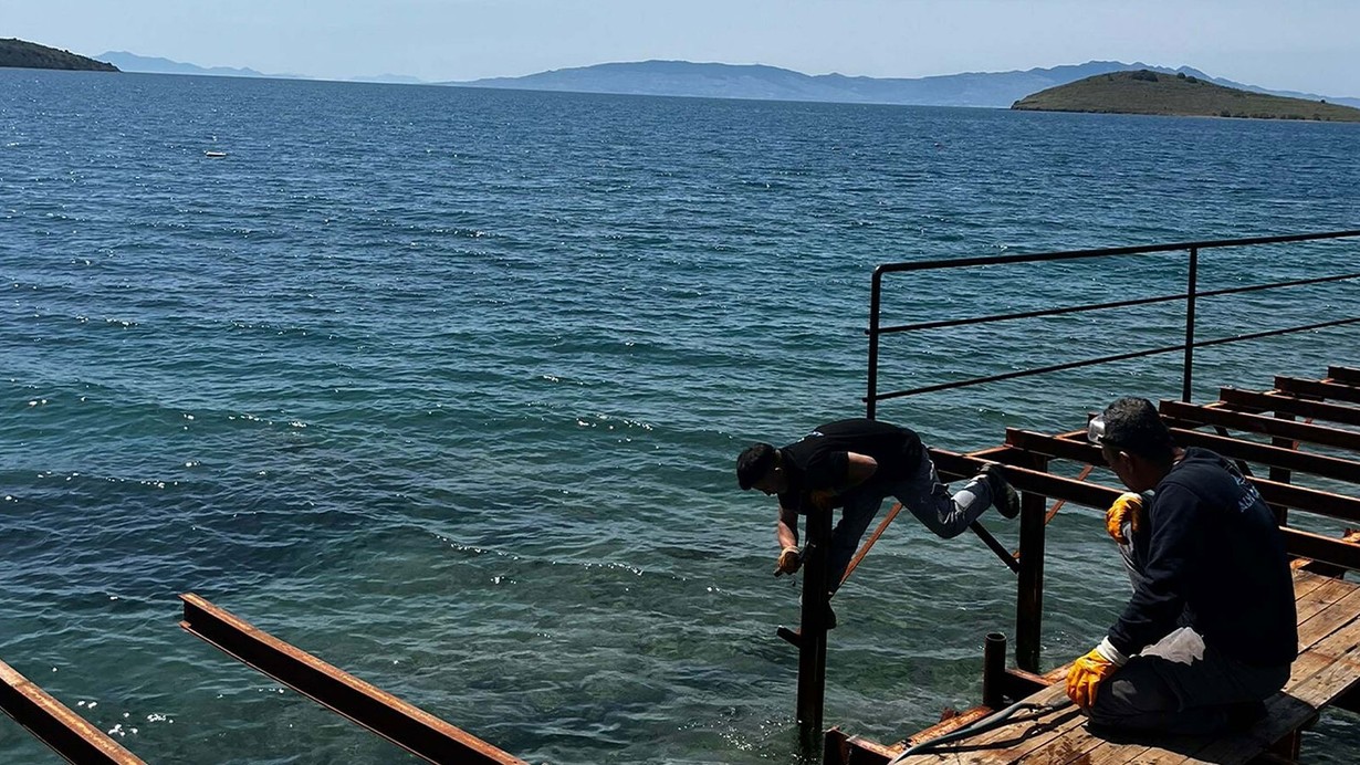 Bodrum'da sitenin kaçak iskelesi yıkıldı; 3 milyon TL ceza kesildi