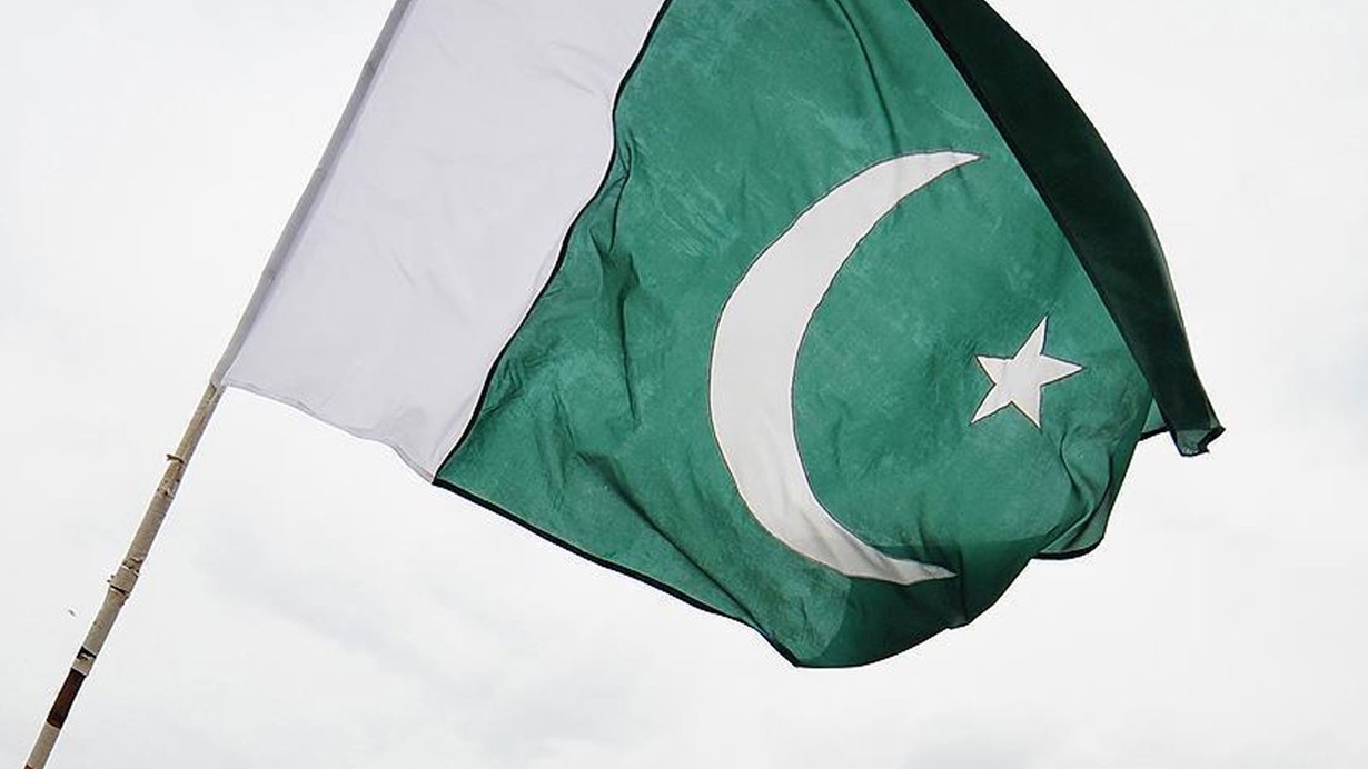 Pakistan'da bombalı saldırı: 3 polis öldü, 19 kişi yaralandı