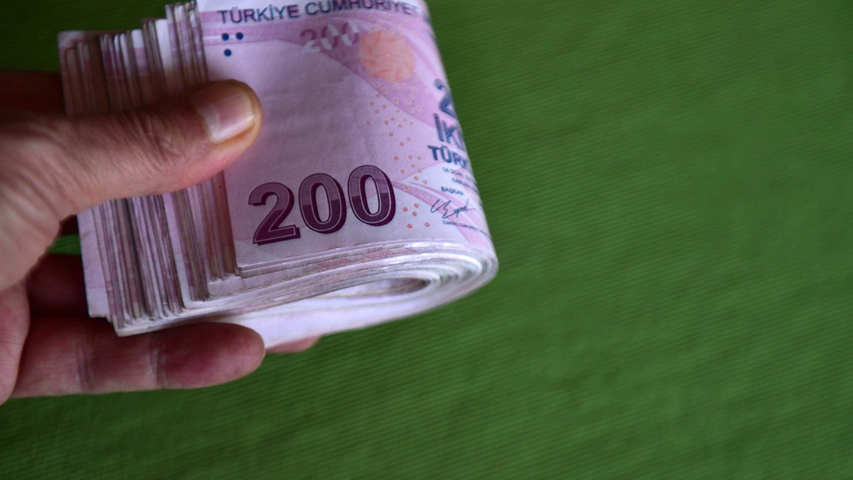 Yüksek maaş alanlar dikkat: Evlerine tebligat gönderilecek!