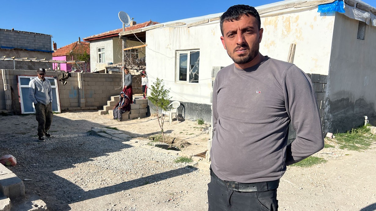 Husumetli komşusu ölmeden selasını okuttu, ortalık ayağa kalktı: "‘Ben ölmedim' diye dışarı çıkınca herkes hortlak görmüş gibi geriye kaçtı"