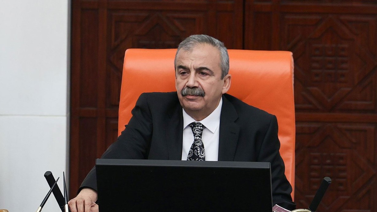 Sırrı Süreyya Önder'e ne oldu? Sağlık durumu nasıl? Sırrı Süreyya Önder kimdir, aslen nereli?