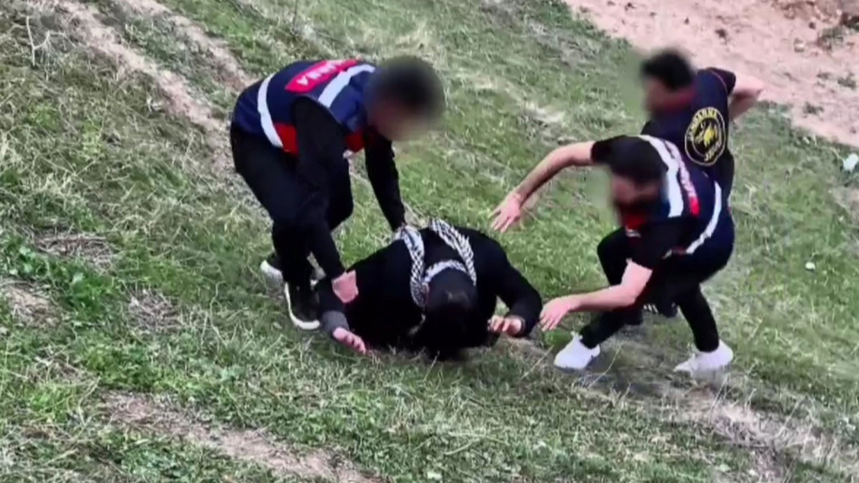 223 yıl hapisle aranıyordu! Çobanlık yaparak saklanan firari yakalandı