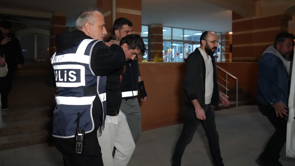 Kastamonu'da vahşet: Hamile eşini katledip, cesetle aynı evde 10 gün boyunca kalan erkek tutuklandı