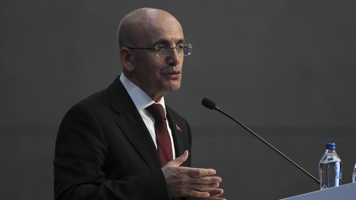 Hazine ve Maliye Bakanı Şimşek, ABD'de konuştu: Enflasyonun merkez bankasının hedef bandı içinde kalması muhtemel