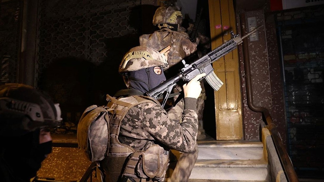İstanbul'da DEAŞ operasyonu: Çok sayıda gözaltı var
