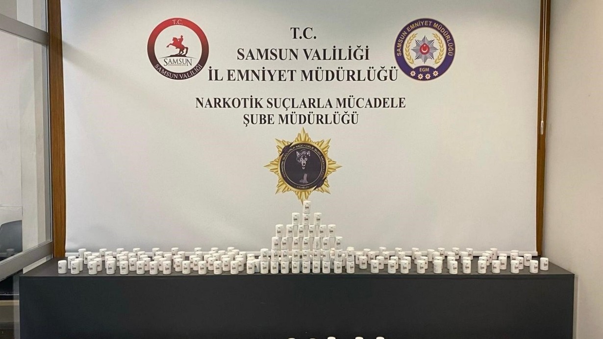 Samsun'da dev operasyon: 14 bin 408 adet hap ele geçirildi