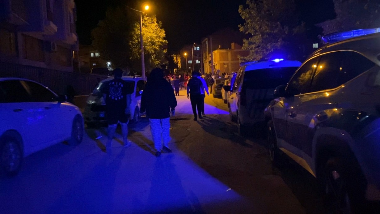 Bursa'da çocuk kavgasına aileler karıştı: İki yaralı 