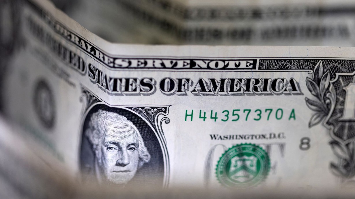 Dolar yatay, Enflasyon raporu açıklanıyor
