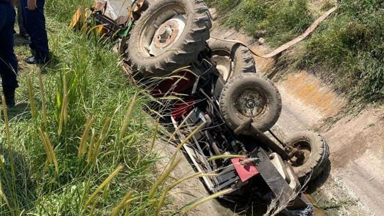 Kayseri'de traktör sulama kanalına devrildi, 1 kişi can verdi