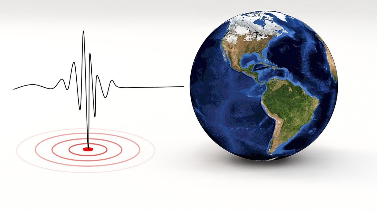 Kolombiya'da 6.4 büyüklüğünde deprem meydana geldi