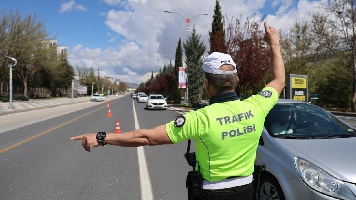 Düzce’de araması olan 39 kişi yakalandı