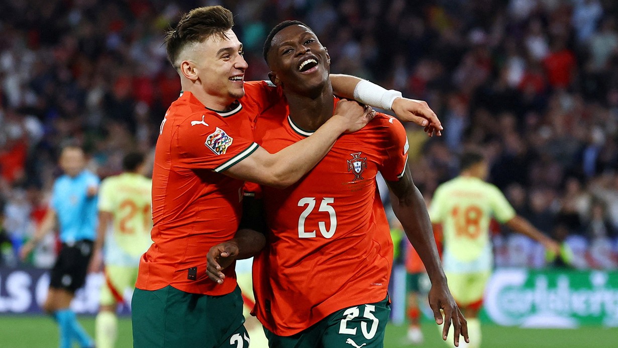 Portekiz, İspanya'yı devirerek UEFA Uluslar Ligi'nde şampiyon oldu