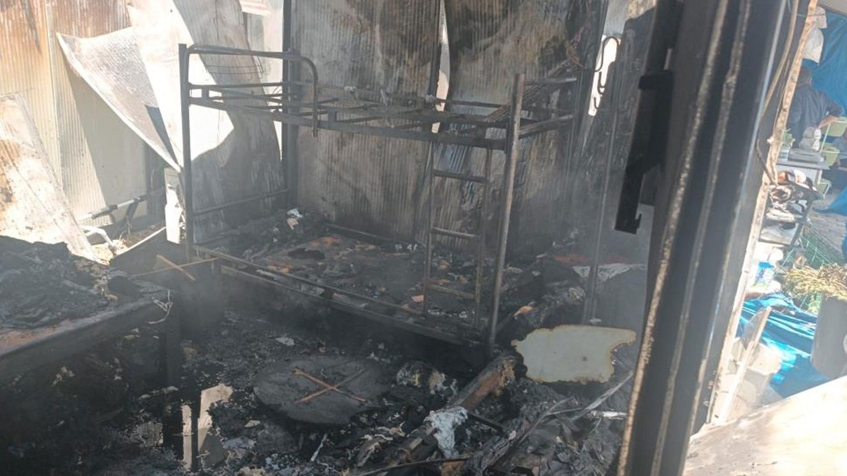 Adıyaman'da yangın paniği: Konteynerler kullanılamaz hale geldi