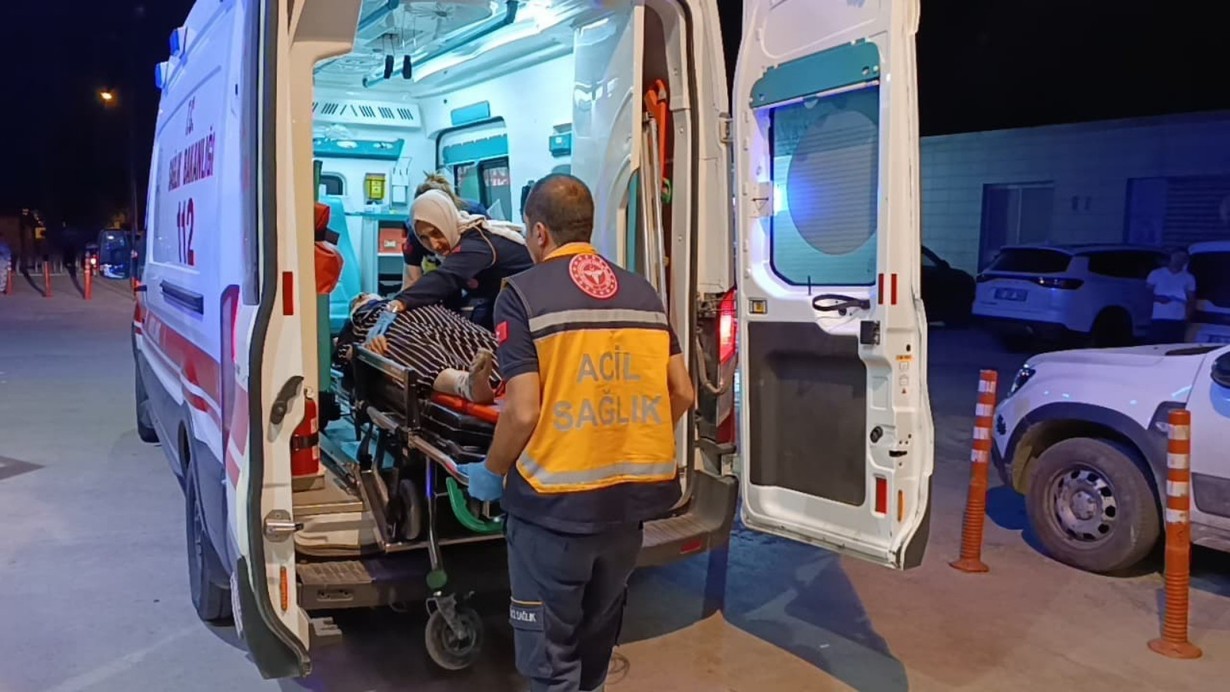 Bursa'da üst geçidi kullanmayan yayaya otobüs çarptı