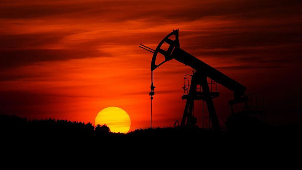 İsrail'in İran'a saldırısı sonrası petrol fiyatları fırladı