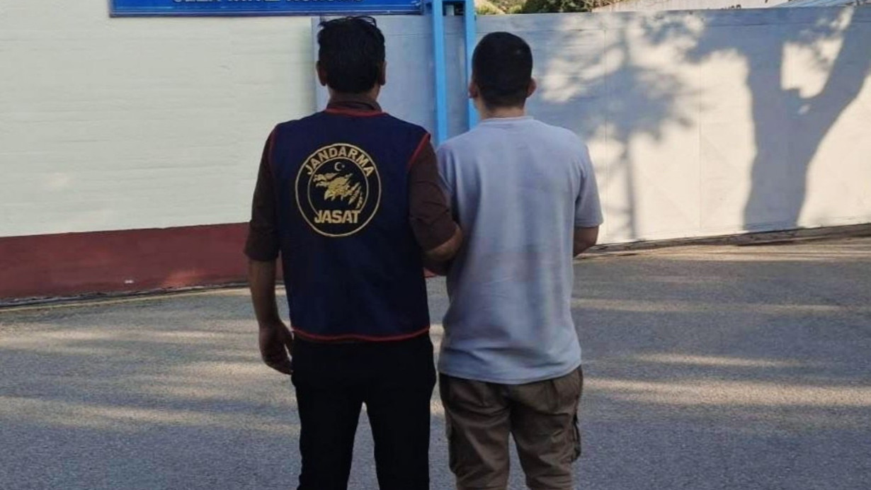 Manisa'da hakkında 68 yıl hapis cezası bulunan firari yakalandı