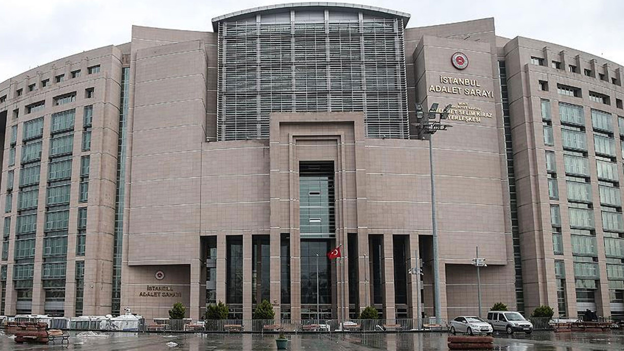İstanbul'daki izinsiz yürüyüşlerle ilgili 139 sanığın davasında ara karar