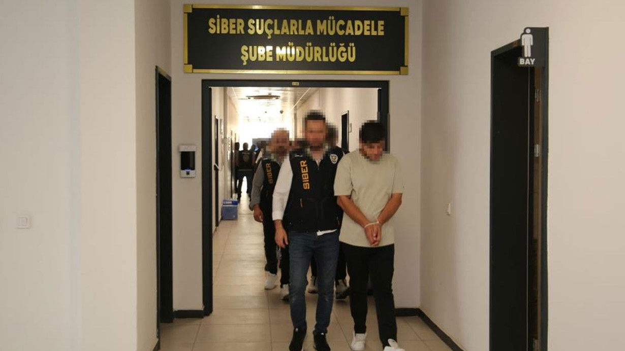 20 ilde kripto vurgunu operasyonu: 32 şüpheli gözaltına alındı