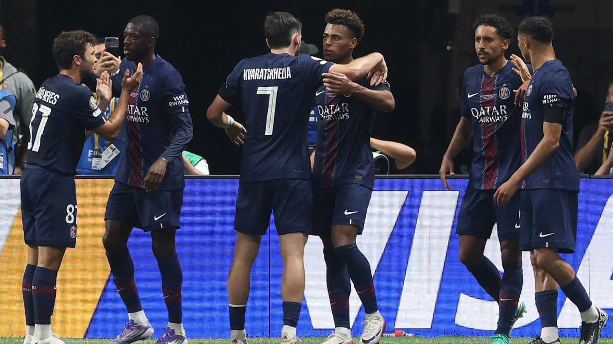 9 kişi kalan PSG, Bayern Münih'i devirerek Kulüpler Dünya Kupası'nda yarı finale yükseldi
