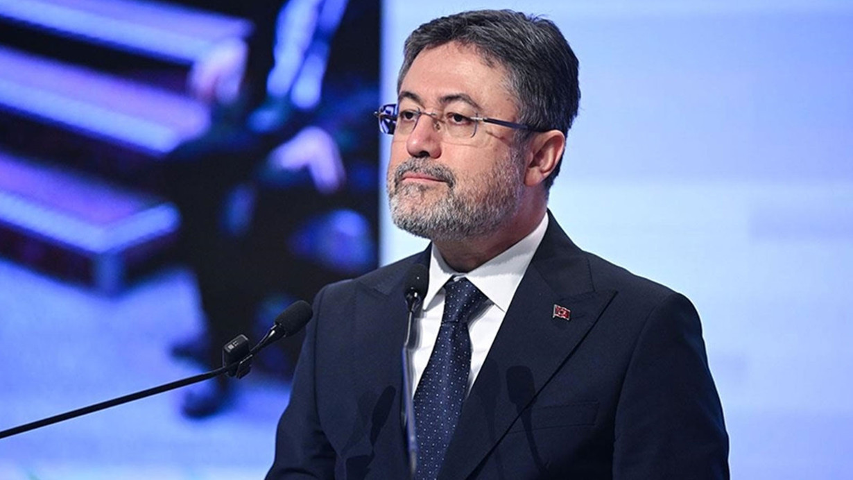 Bakan Yumaklı açıkladı: 3 yangın kontrol altına alındı
