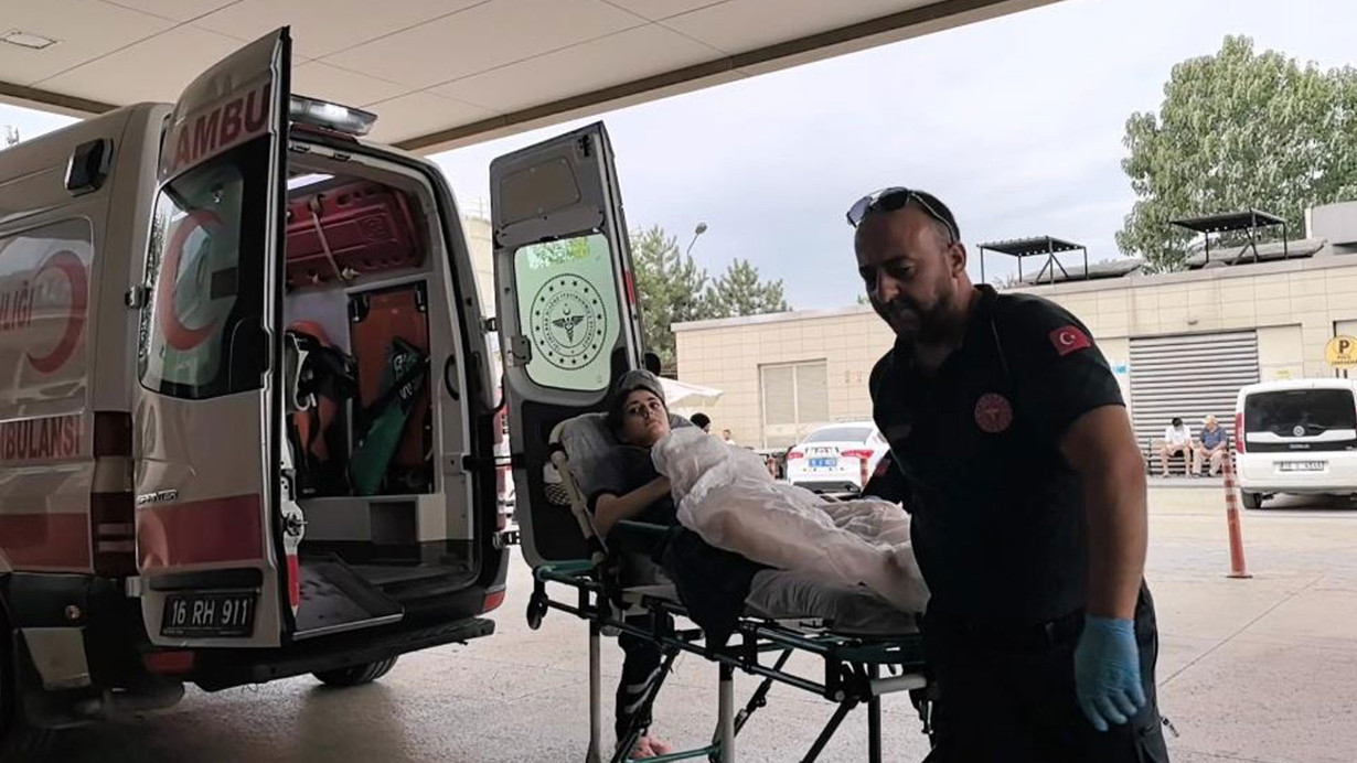 Bursa'da üzerine sıcak su dökülen market çalışanı kabusu yaşadı