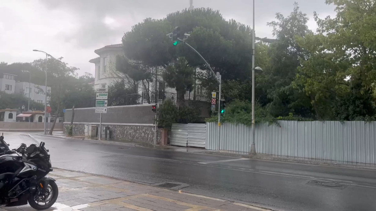 İstanbul'a beklenen yağış geldi