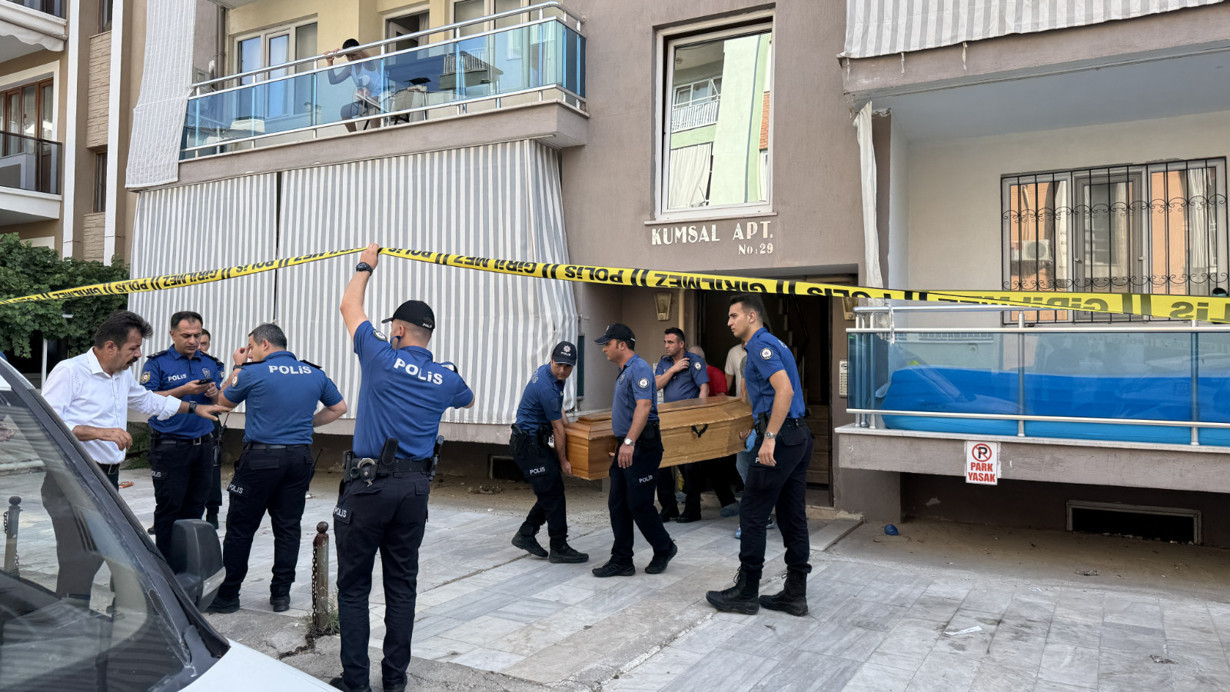 Denizli'de polis dehşeti: Eşi ve iki çocuğunu katletti