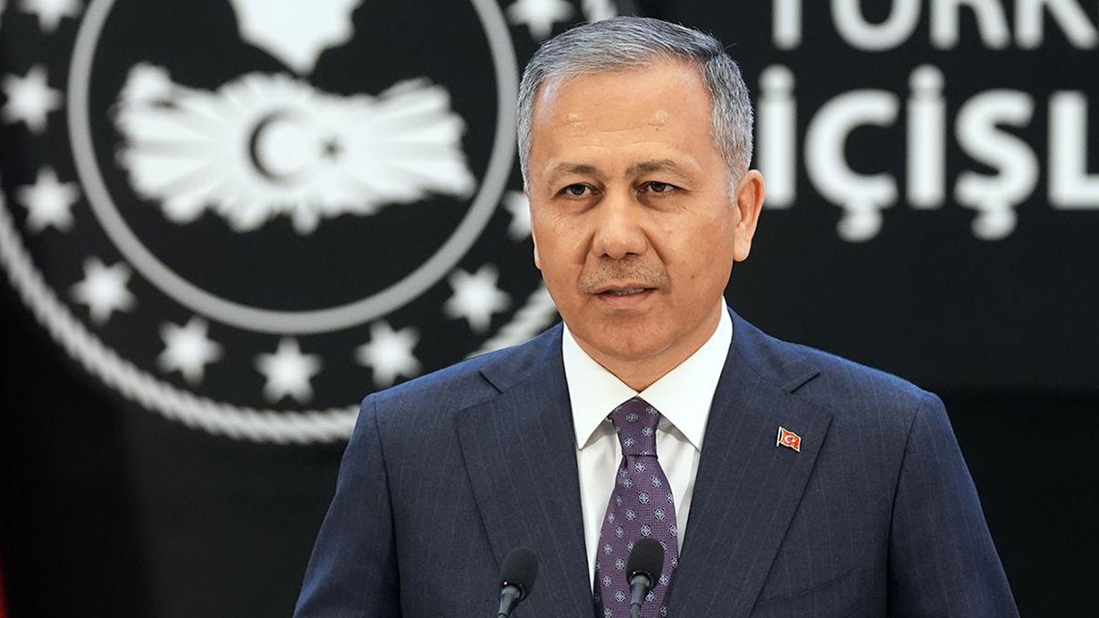 Bakan Yerlikaya açıkladı: 2024 yılında 6 bin 351 insan trafik kazasında hayatını kaybetti