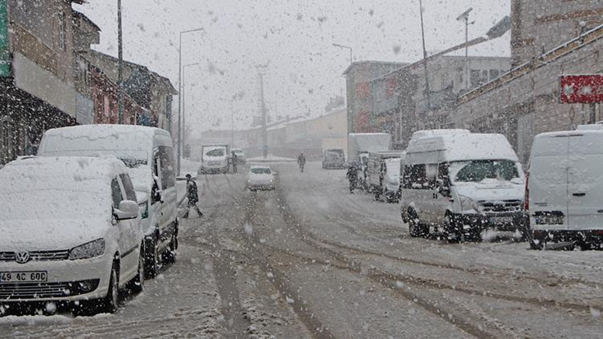 Meteoroloji'den sağanak ve kar uyarısı